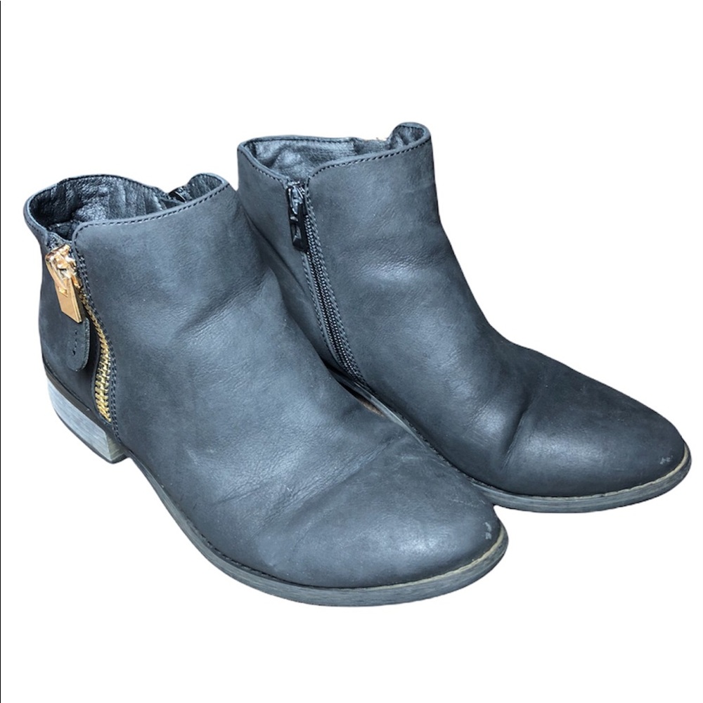 Chelsee Collected II Ankle Boot